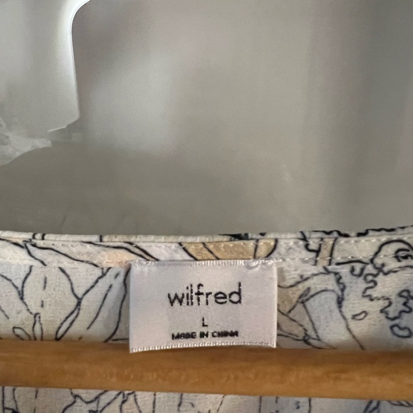 Wilfred peplum blouse, size L - Picture 2 of 2